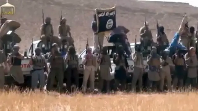 يتنامي العداء لجماعة (داعش) باطراد في سوريا مع تكرار الهجمات التي تستهدف مسلحين أخرين