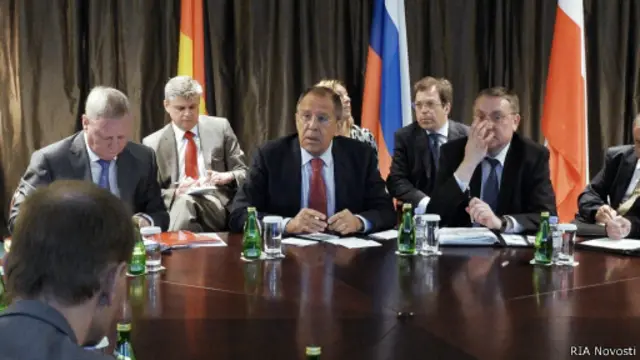 Штайнмайер, Лавров и Сикорский на переговорах