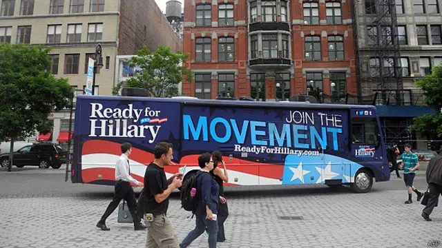 Bus de "Listo por Hillary"
