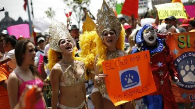 mexican circus protest