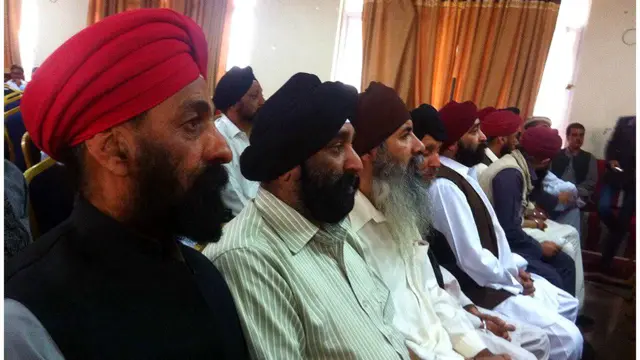 نمایندگان و سیاستمداران سیک و هندو هم به جمع حامیان آقای عبدالله پیوستند.