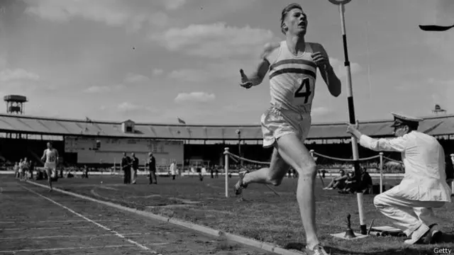 स्कूल की ट्रैक