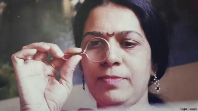 रजनी पंडित