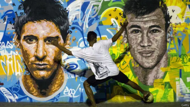 Графитти с Месси и Неймаром