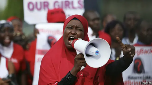 أثار اختطاف الفتيات موجة استنكار واسعة