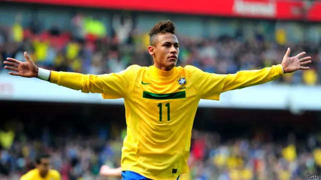 برازیلی کوچ سکولاری نے اس بار پوری ٹیم کے کھیل کو 22 سالہ نیمار کے گرد ڈھالا ہے۔