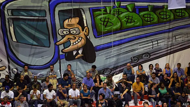 خفتت المخاوف بعد تعليق إضراب عمال قطارات الأنفاق