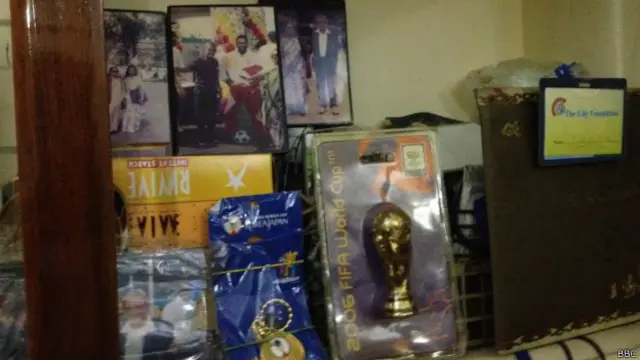 पन्नालाल की मेज