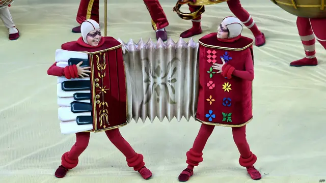 फीफा वर्ल्ड कप फुटबॉल उद्घाटन समारोह