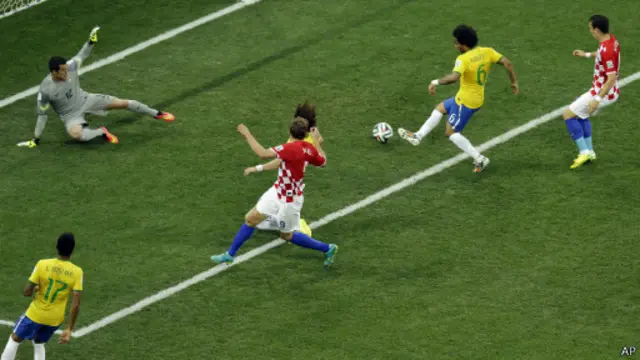 Brasil lawan Kroasia