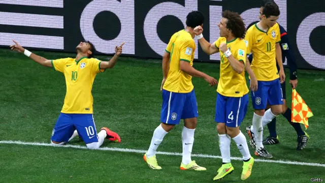 Neymar là một trong những cầu thủ trẻ sáng giá nhất của Brazil
