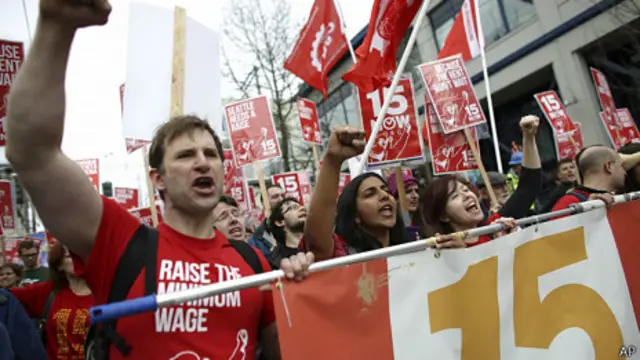Protesta en Seattle a favor del salario mínimo de US$15