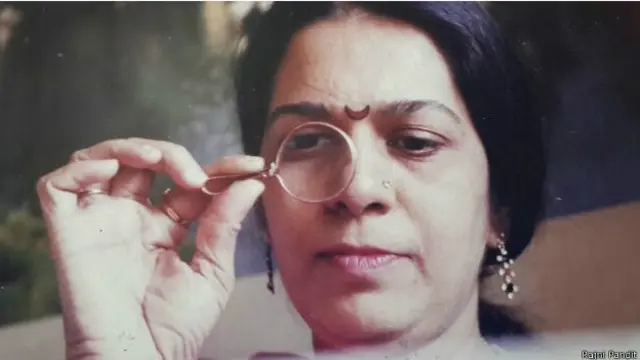 رجنی پنڈت 15 سال سے نجی طور پر جاسوسی کا کام کر رہی ہیں