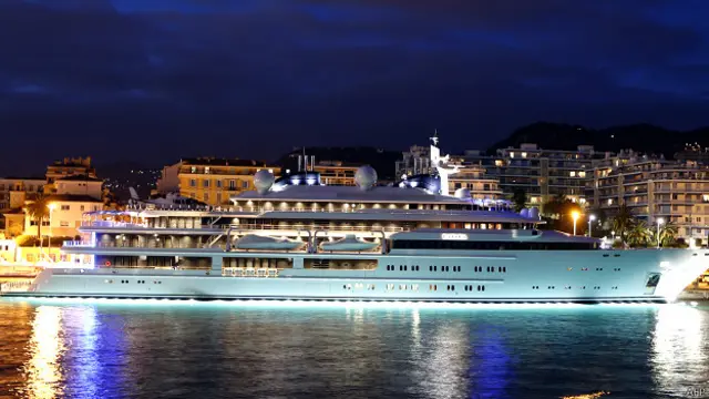 امیر افراد کی تعداد میں اضافہ دنیا کے ہر خطے میں ہو گا لیکن رپورٹ کے مطابق آئندہ دہائی میں ابھرتی ہوئی معیشت میں امرا کی تعداد زیادہ ہو گی