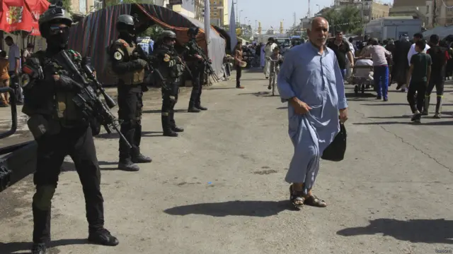 تدابیر امنیتی در شهر کربلا بسیار شدید شده است. داعش بیشتر نقاط سنی‌نشین عراق را تصرف کرده و به سمت پایتخت در حرکت است