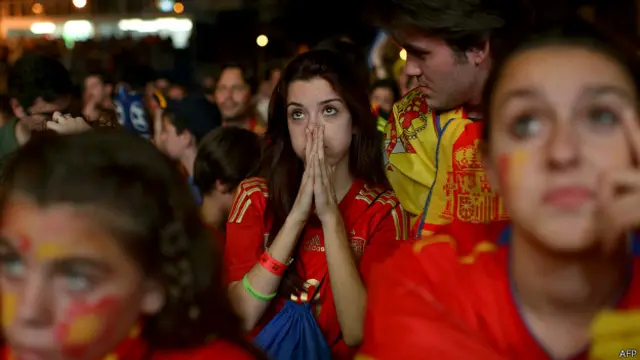 برازیل کی خوبصورت لڑکیوں نے بھارت اور پاکستان کے کھلاڑیوں کے نام کے ٹیٹو کروا رکھے ہیں