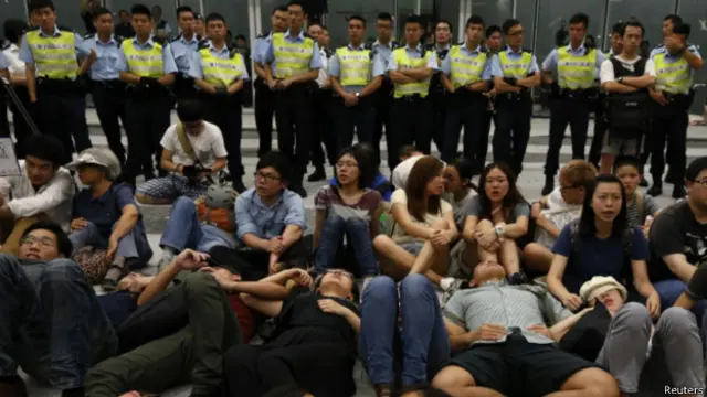 抗议者静坐示威(14/06/2014)