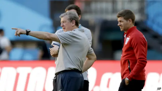 Huấn luyện viên Roy Hodgson và đội trưởng tuyển Anh Steven Gerrard sẽ khắc chế đối phương?