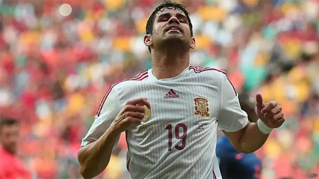 Diego Costa, 25 tahun, mengalami cedera paham saat memperkuat timnas Spanyol. 