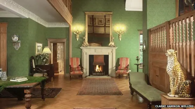 یہ گھر 1910 میں تعمیر کیا گیا تھا اور 2005 میں اسے ایک نئے خریدار نے خریدا تھا