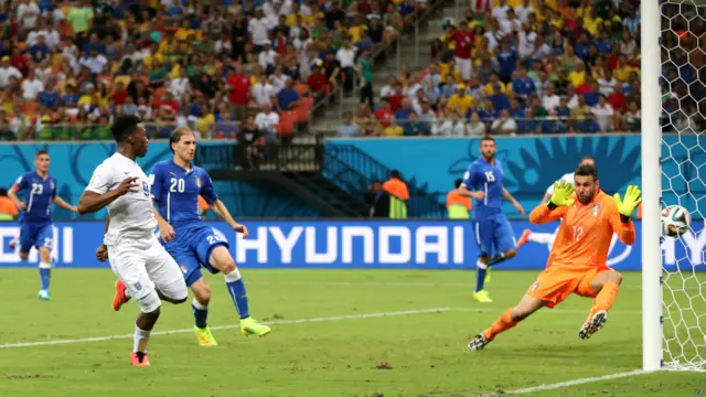 اٹلی کی برتری زیادہ دیر برقرار نہیں رہی اور 37 ویں منٹ میں ڈینئل سٹریج نے گول کرکے میچ کو برابر کر دیا۔