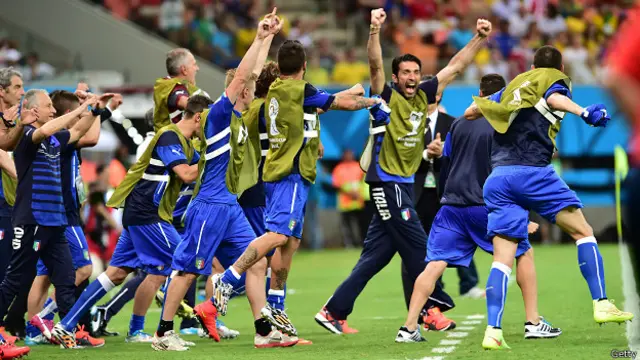 इटली-इंग्लैंड विश्व कप फ़ुटबॉल