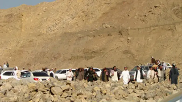 ځينې راپورونه په بريد کې د وژل شويو کسانو شمېر له ۱۰۰ زيات ښيي