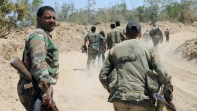 عناصر من الجيش السوري