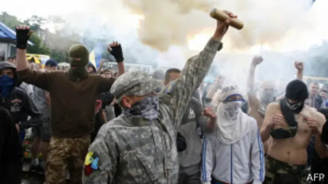 Митинг у российского посольства