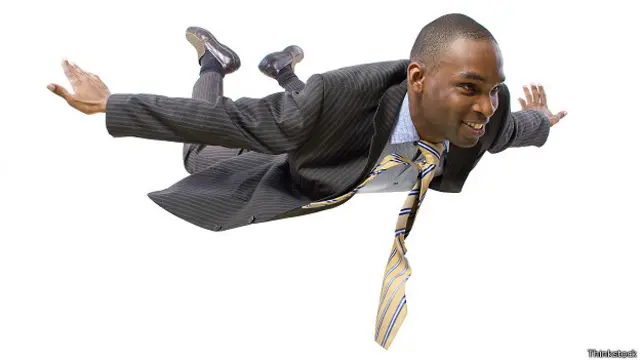 Летун летит по воздуху