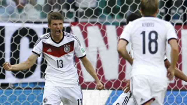 د پرتګال او جرمني لوبه يو طرفه وه او جرمني سيالې لوبډلې ته څلور صفر ماتې ورکړه