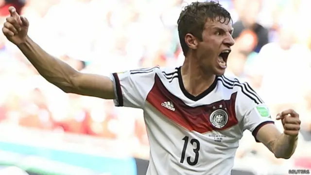 Thomas Muller là cầu thủ lập hat-trick đầu tiên trong mùa World Cup 2014