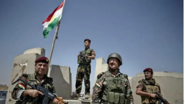 نیروهای کرد دفاع از برخی مناطق در برابر داعش را برعهده گرفتهاند