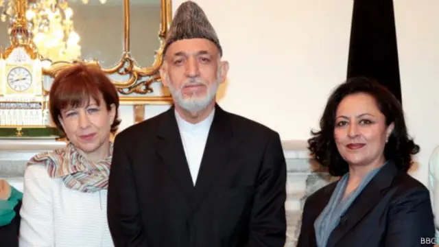 کرزی: انتخابات در همه دنیا جنجالهایی دارد در افغانستان هم دارد، اما حل می‌شود و اوضاع بحرانی نخواهد شد