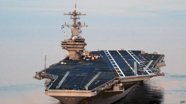 Авианосец "Джорд Буш"