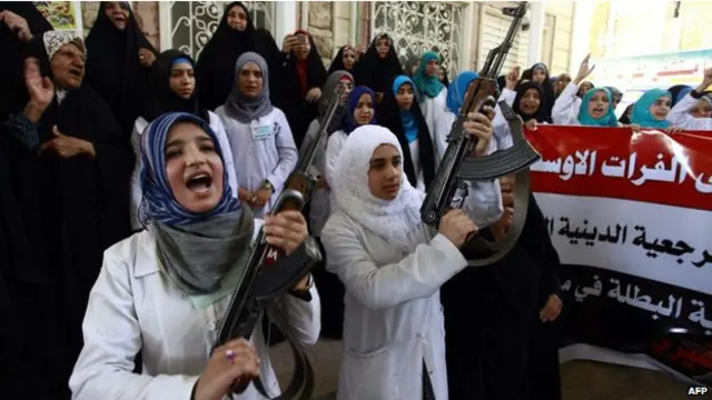 Phụ nữ người Hồi giáo Shia gia nhập lực lượng dân quân chống lại ISIS