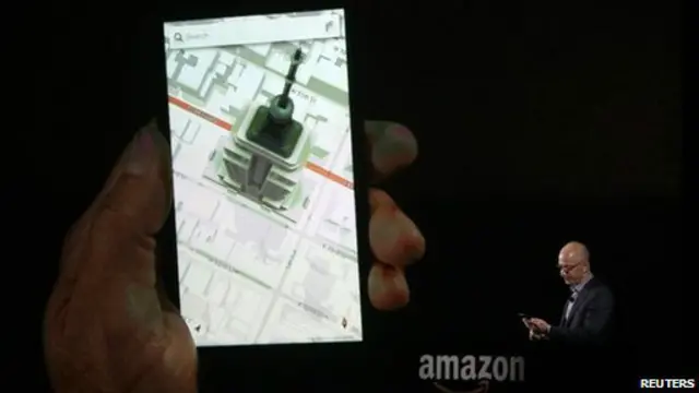 يحتوي الهاتف على تطبيق يتيح رصد النصوص في النطاق القريب من الهاتف