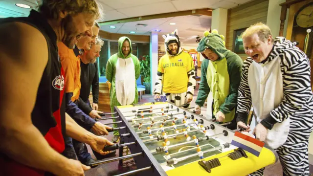 वर्ल्ड कप फ़ुटबॉल, अंटार्कटिका में फ़ुटबॉल