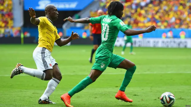 کولمبیا کے دوسرے گول کے چار ہی منٹ بعد آئیوری کوسٹ کے سٹرائیکر جروینیو نےگول کر کے اپنی ٹیم کا خسارہ آدھا کر دیا۔