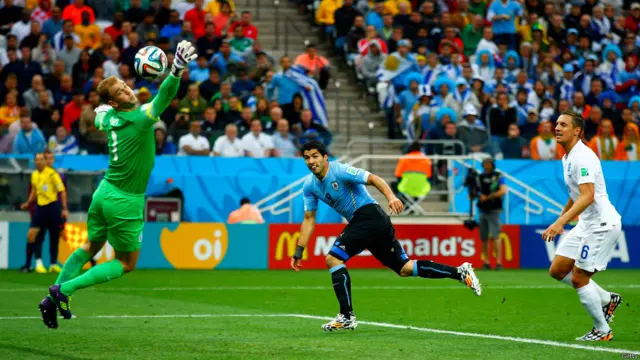 میچ کے 39ویں منٹ میں لوئس سواریس نے گول کر کے یوروگوائے کو برتری دلوائی۔