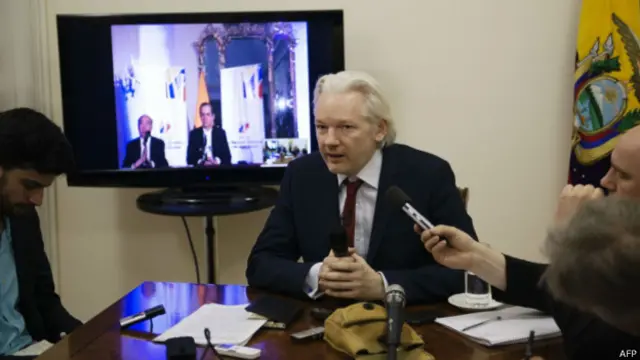 جولین آسانژ از دو سال پیش در سفارت اکوادور در لندن به سر میبرد