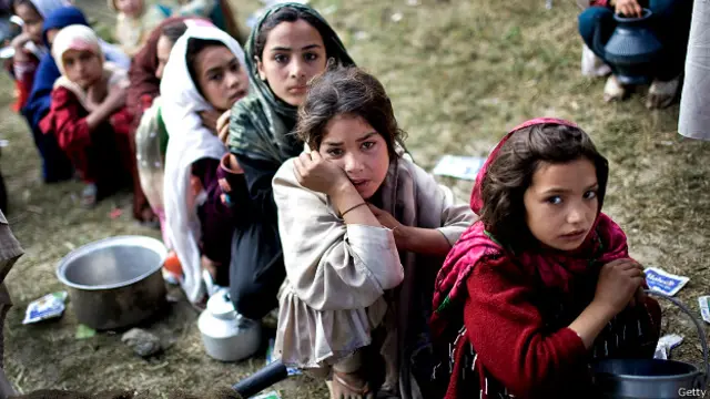 पाकिस्तान, आंतरिक शरणार्थी