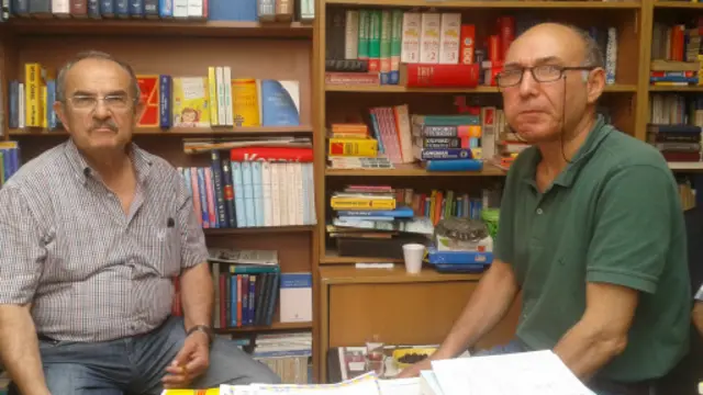 Erol Alkıvılcım (solda), Sacettin İnce (sağda). 