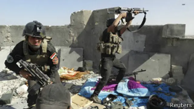 Ejército iraquí en enfrentamiento con ISIS