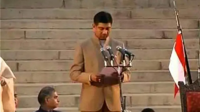 निहाल चंद मेघवाल केन्द्र सरकार में रसायन और उर्वरक राज्य मंत्री हैं.