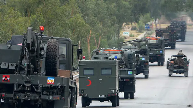 وزیراعظم نواز شریف اور فوج کے سربراہ کو بتایا گیا کہ غیر ملکی شدت پسند نہ صرف پاکستان بلکہ خطے کے سلامتی کے لیے بھی بڑا خطرہ بنے ہوئے تھے