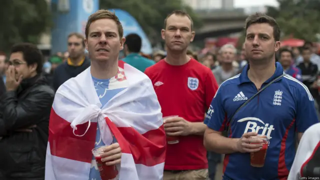 شکست خوردن تیم ایتالیا باعث شد تا تیم ملی انگلستان از جام جهانی حذف شود