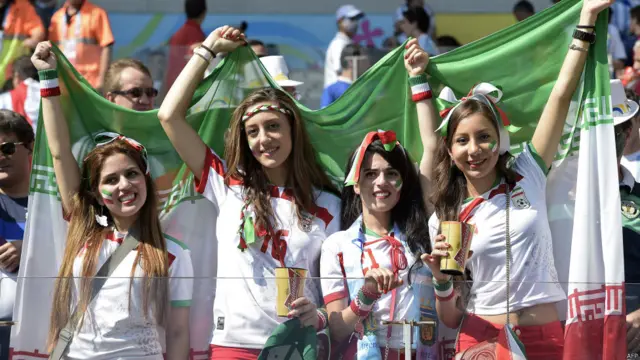 ایران نے 21 جون 1998 کو امریکہ کو 2 - 1 سے شکست دے کر اپنا ورلڈ کپ کا پہلا اور واحد میچ جیتا تھا۔ 