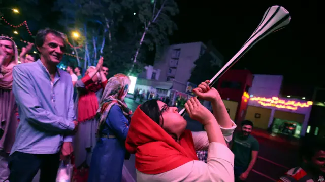 ईरानी समर्थक