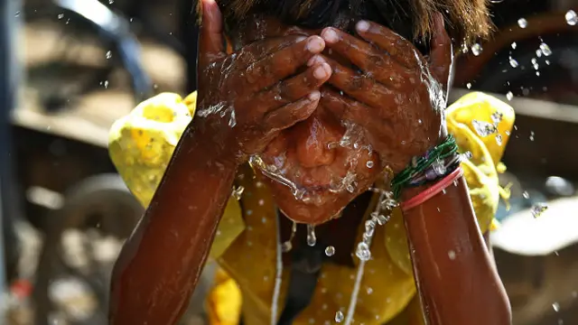 स्वच्छ पेयजल